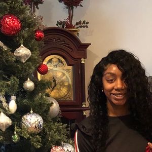 Meet your Posher, Norisha